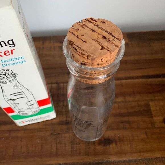 New Vintage Rare VillaWare Salad Dressing Mixer - Picture 6 of 6